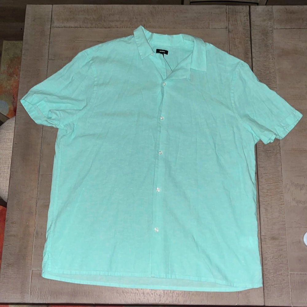 NWT LINEN & COTTON BUTTON DOWN SHIRT